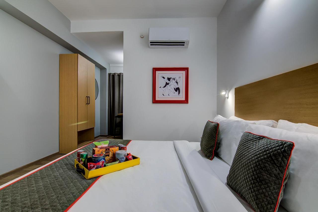 Hotel Oyo Townhouse 42 Urvashi Theatre Chennai Zewnętrze zdjęcie