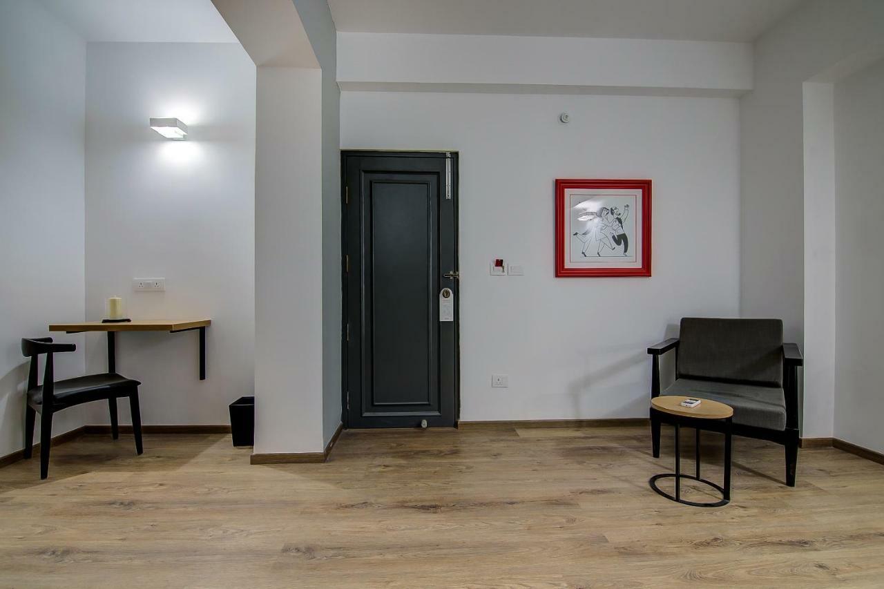 Hotel Oyo Townhouse 42 Urvashi Theatre Chennai Zewnętrze zdjęcie