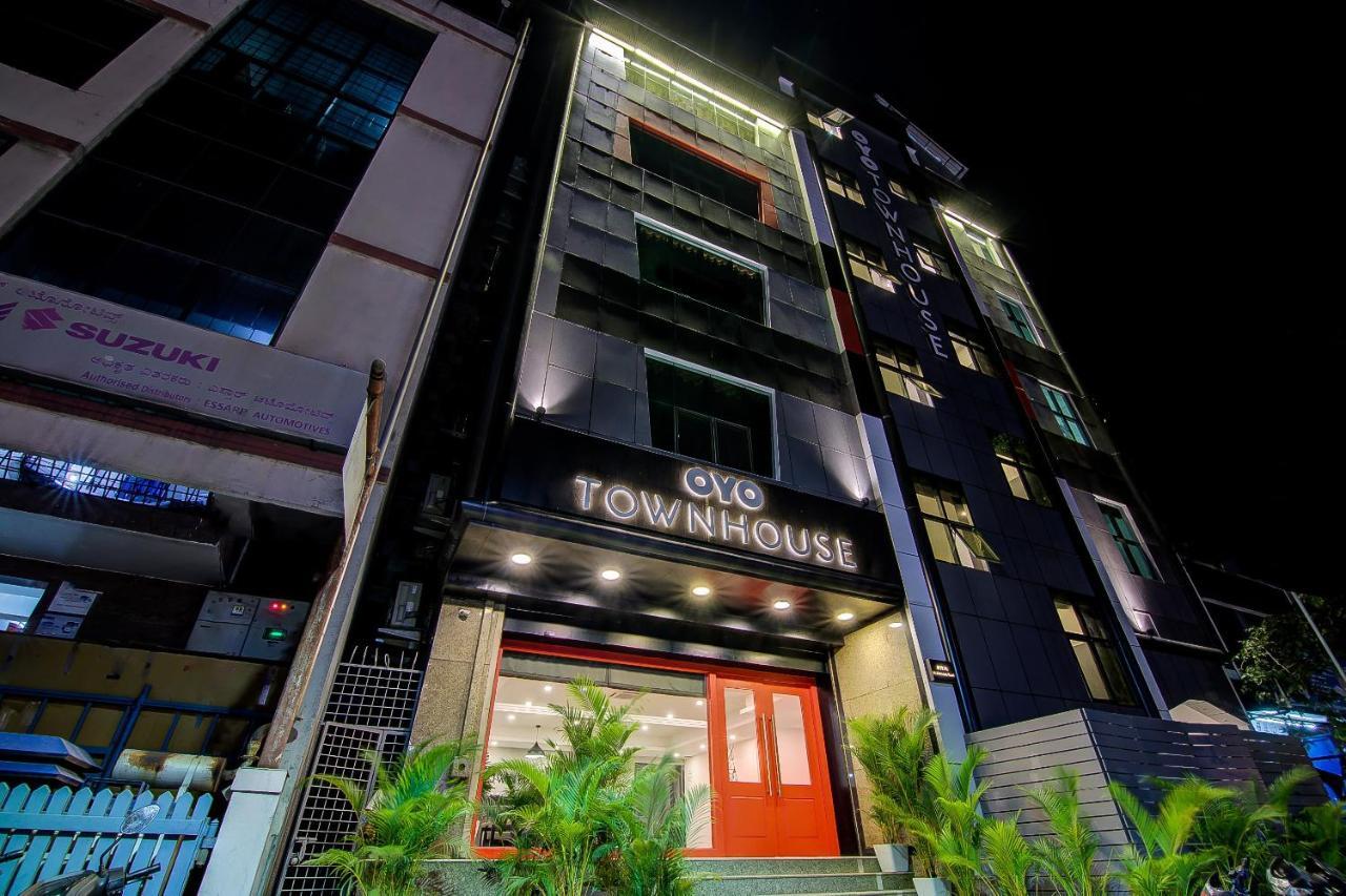 Hotel Oyo Townhouse 42 Urvashi Theatre Chennai Zewnętrze zdjęcie